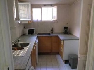  Appartement à louer 1 pièce 32 m²