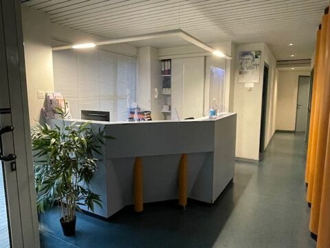   A VENDRE 