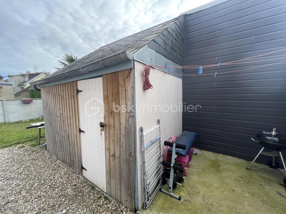 Idéal Investisseur : Charmante maison à moins de 500 m de la plage et des commodités !