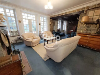  Propri�t�/ch�teau � vendre 10 pi�ces 230 m�