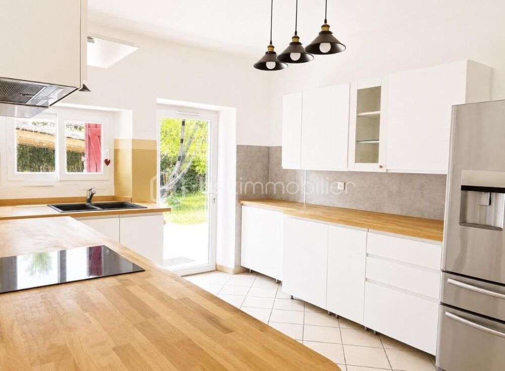 Vente Maison MAISON IDEALE POUR FAMILLE NOMBREUSE  8 chambres de 287M² Riviere saas et gourby