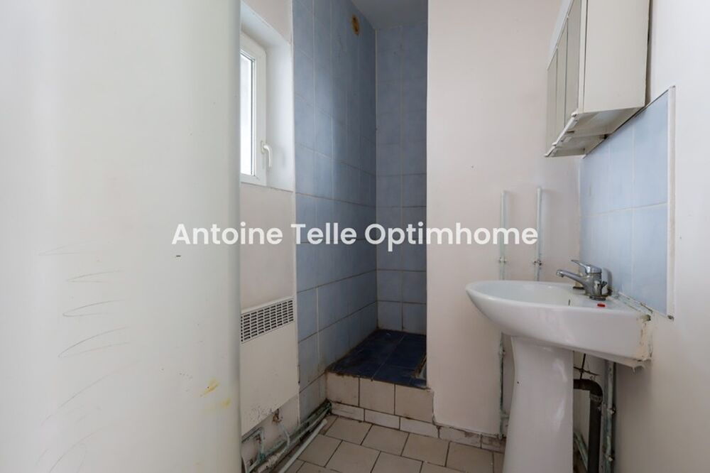 Vente Maison Le Cateau 59360 - Opportunité d'investissement - Maison de deux chambres avec cour intérieure Le cateau cambresis