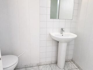  Propriété/château à vendre 7 pièces 266 m²