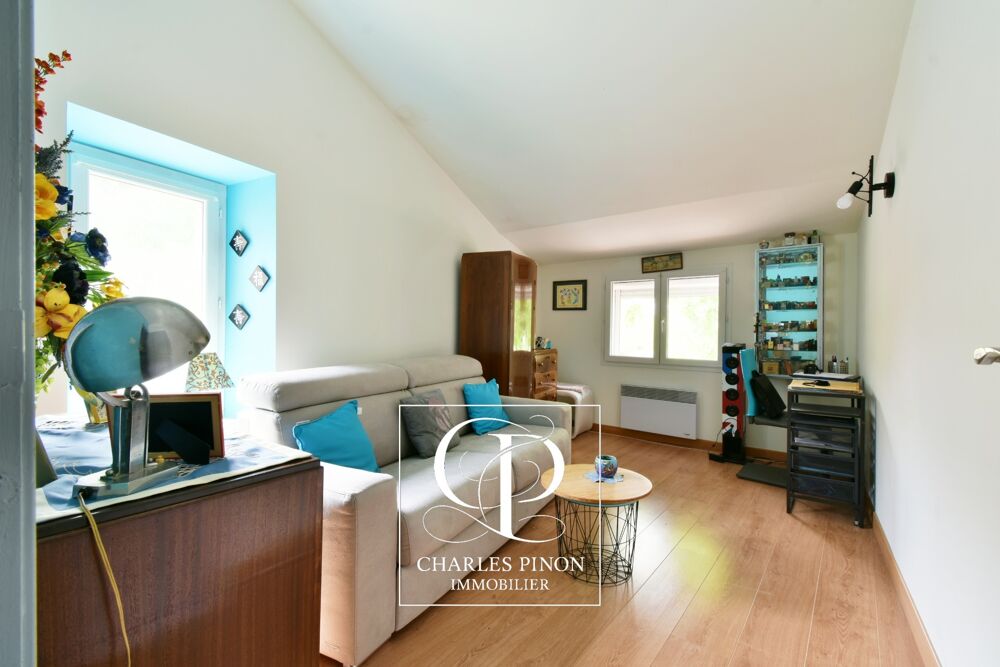 Appartement à vendre 4 pièces MALLEMORT (13)