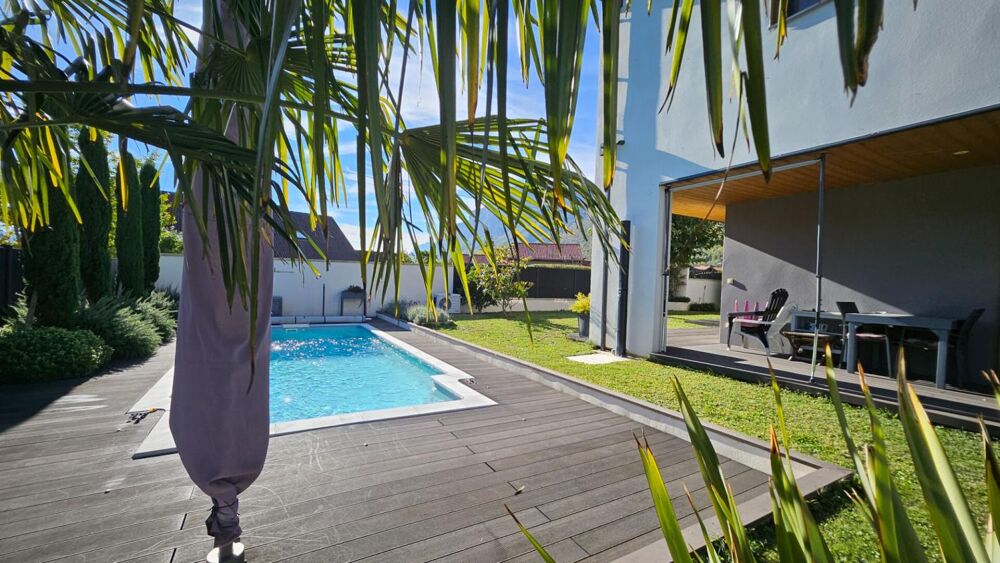 Vente Maison Maison d'architecte contemporaine 5 pièces 143 m² avec piscine à LUMBIN (38660) Lumbin