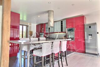  Maison à vendre 7 pièces 242 m²