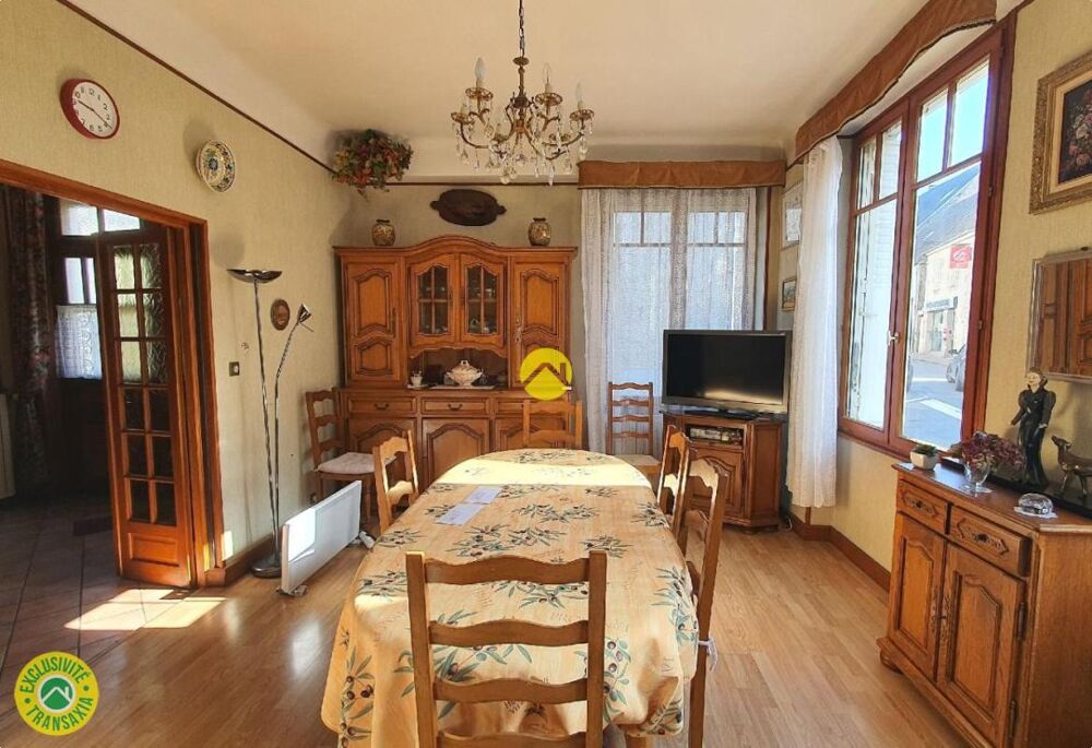 Maison de bourg avec garage