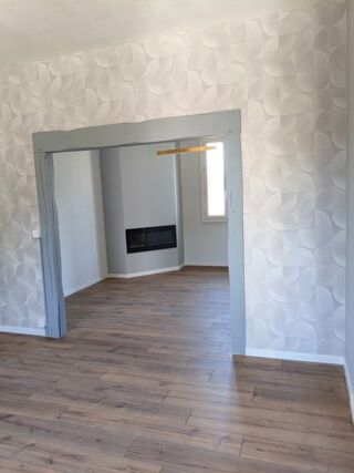  Maison à louer 5 pièces 130 m²