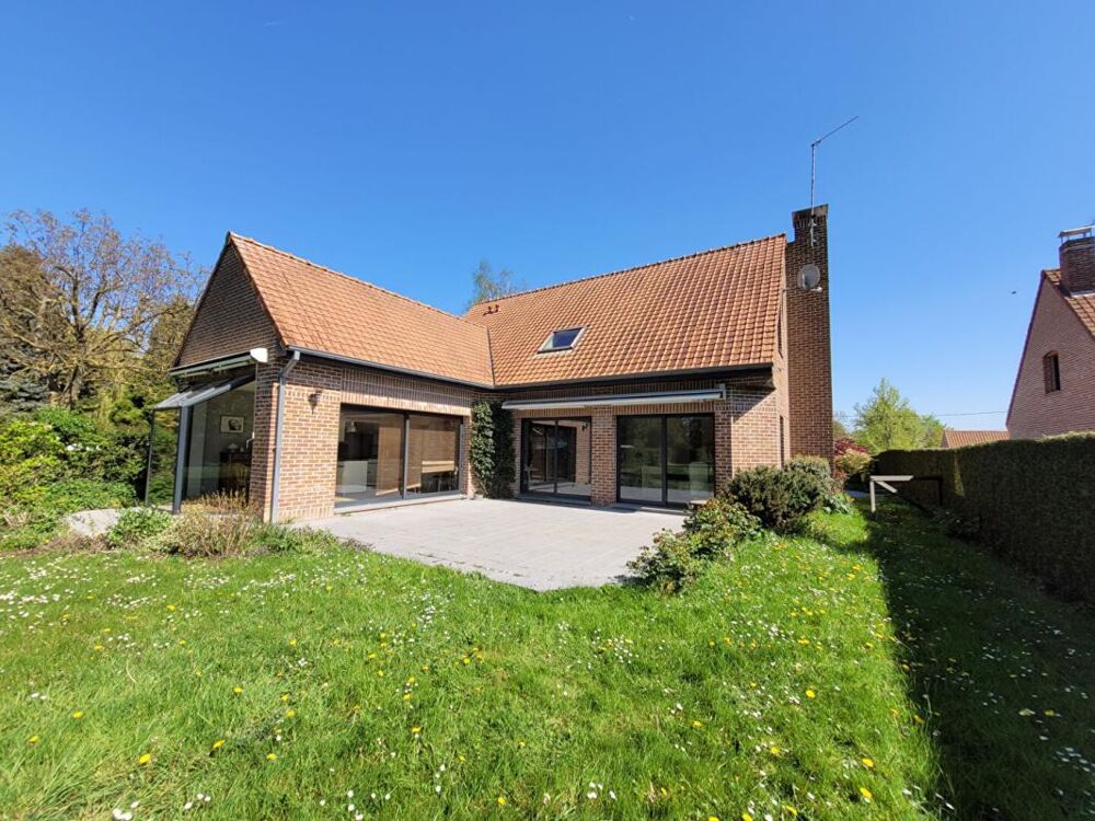 Nomain Maison 5 pièce(s) 190 m2