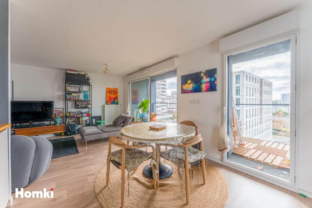Vente Appartement NANTES GARE SUD – T3 lumineux avec loggia 10,47 m² + parking Nantes