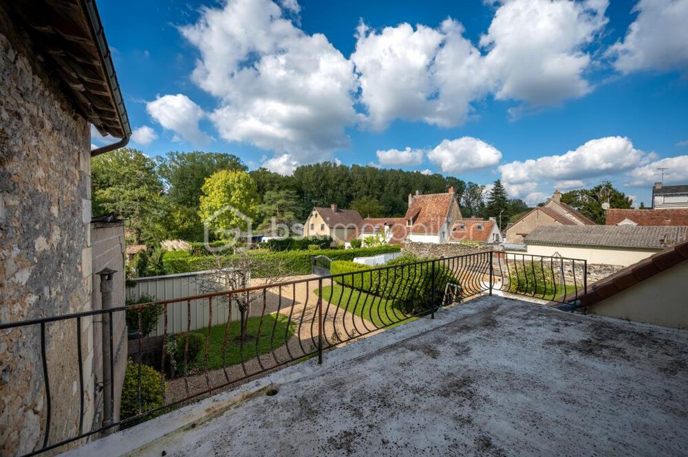 À vendre  Maison Type T4 - historique au coeur du quartier des Templiers à Valençay