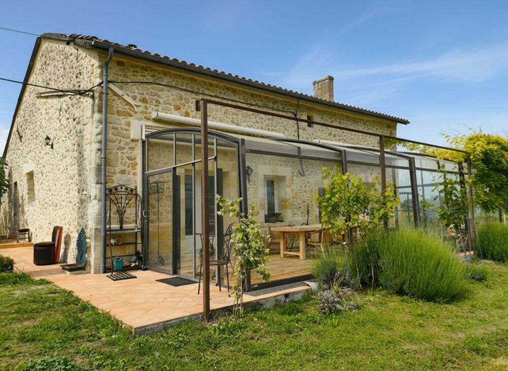 MAISON DE MAITRE 300 M² -12 PIECES - DEPENDANCES