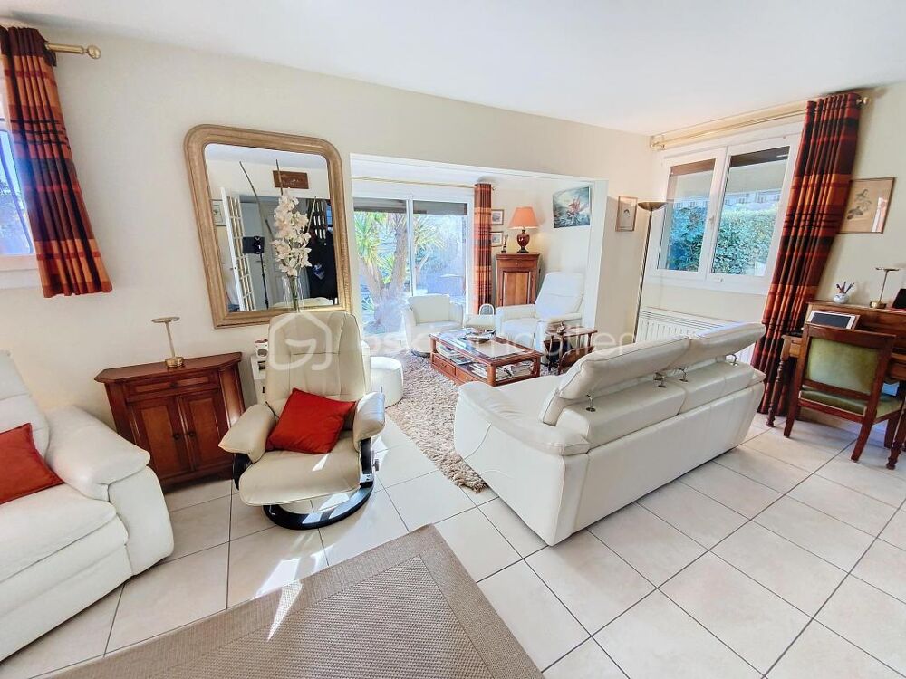 � vendre  Villa Lattes (34970)