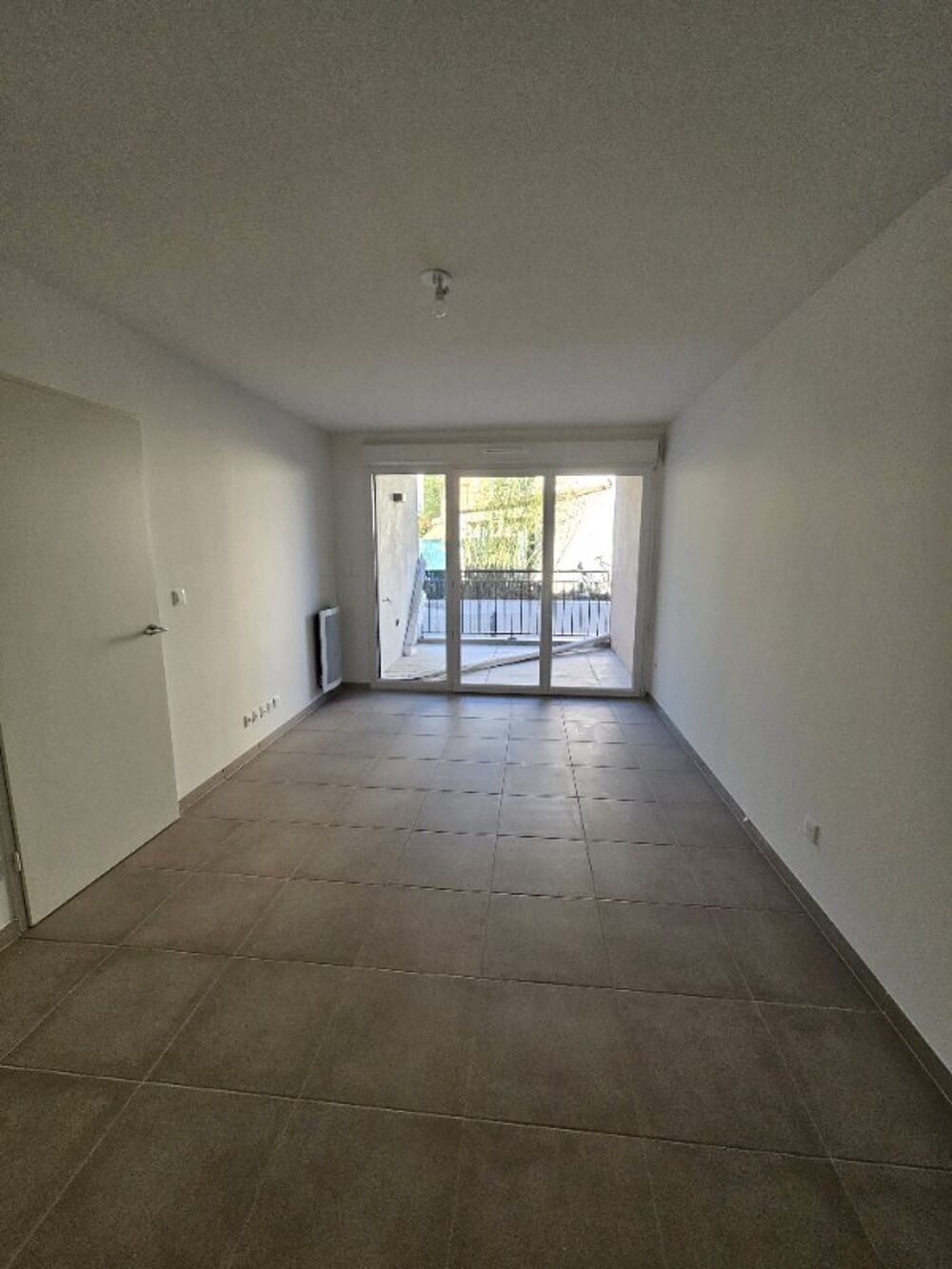 Location Appartement T2 NEUF avec terrasse et parking à COGOLIN Cogolin