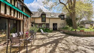  Propriété/château à vendre 8 pièces 264 m²