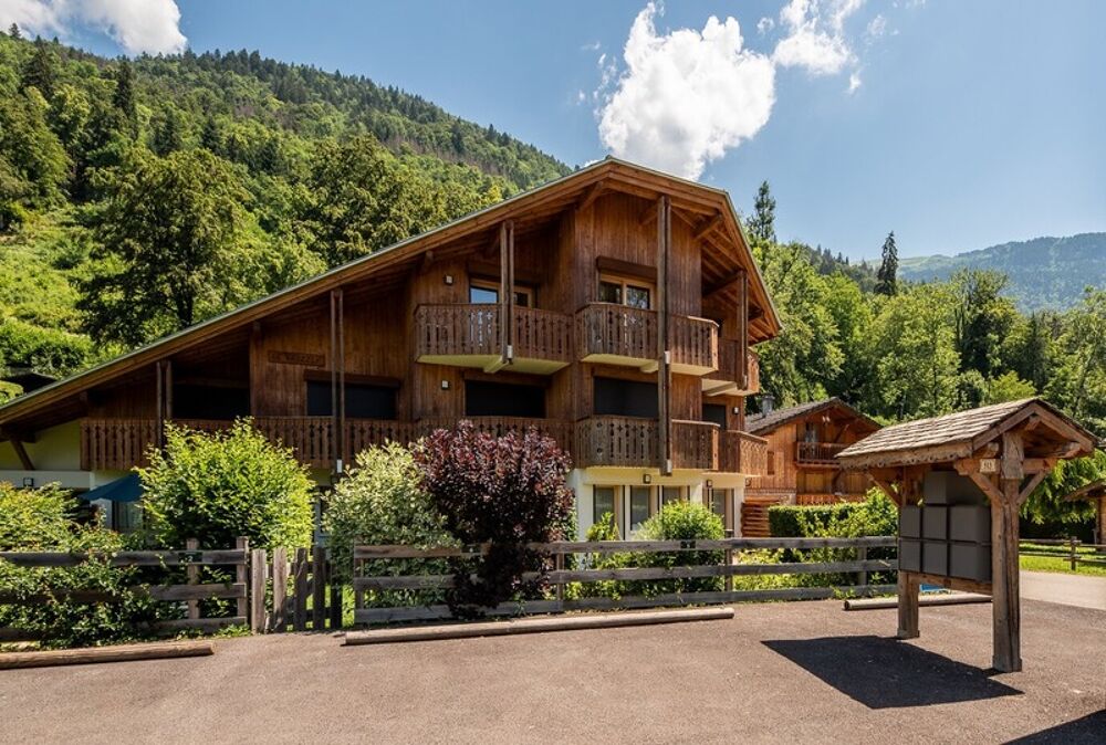 Haute Savoie (74), à vendre SAMOENS - Domaine skiable Grand Massif - Appartement T4 93 m²