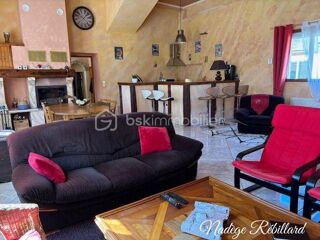  Maison � vendre 9 pi�ces 260 m�
