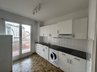  Appartement à louer 2 pièces 41 m²