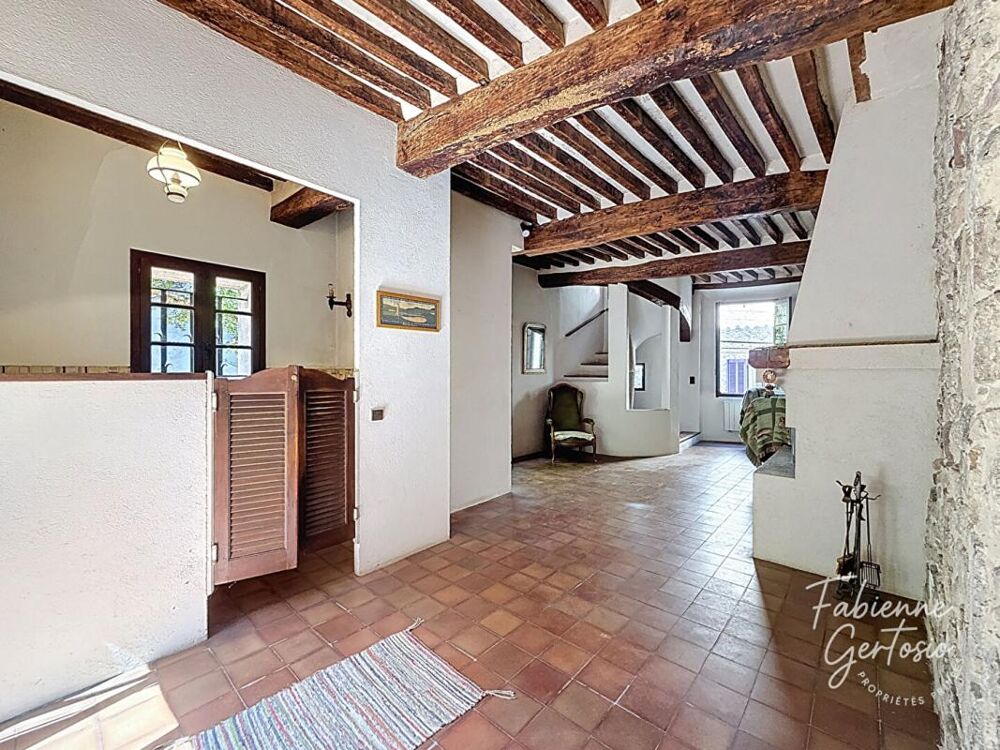 Solliès-Ville! Maison de Village de 105m2 avec jardin et cave