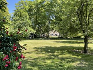  Maison à vendre 8 pièces 263 m²