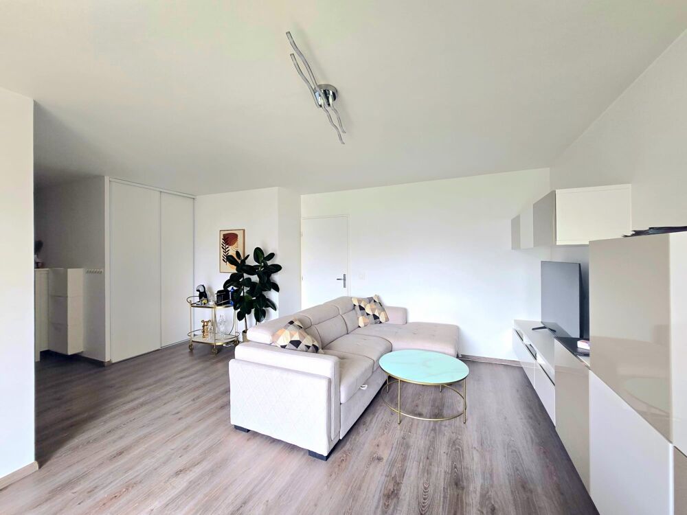 Vente Appartement Créteil limite Maisons Alfort - Appartement 3 pièces avec balcon et parking, proche du RER D et du métro ligne 8 Creteil