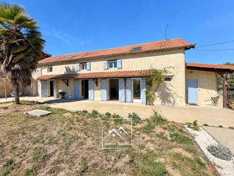   LARREULE (65) – À VENDRE – Maison ancienne rénovée de 192 m² – 4 chambres, dépendances et terrain piscinable de 2 180 m² Maison - 6 pièce(s) - 192 m²