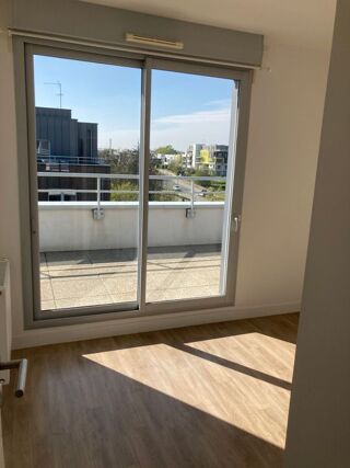  Appartement à louer 3 pièces 64 m² Sainte luce sur loire