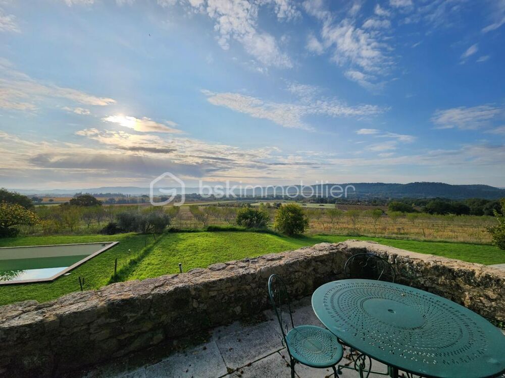  vendre  Proprit/chteau Cucuron (84160)