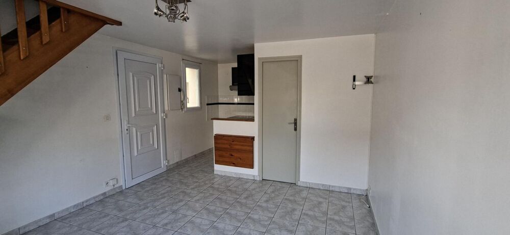 Location Appartement Appartement T2. 33.80 M².1ch .1 Mezzanine Le pallet
