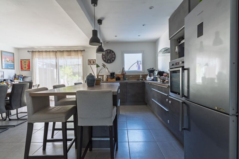 Vente Maison Maison récente de 80 m² avec grande pièce de vie, et sans travaux Saint aunes