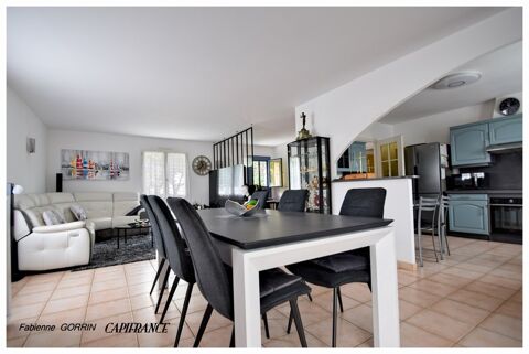 Dpt Deux Sèvres (79), à vendre CHAURAY maison P6 de 123,48 m² - Terrain clos - Plain pied sur sous sol. 3/4 chambres 290000 Chauray (79180)