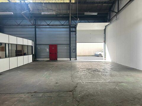 Local toutes activit&eacute;s 320 m&sup2; + 2 bureaux 2000 60160 Montataire