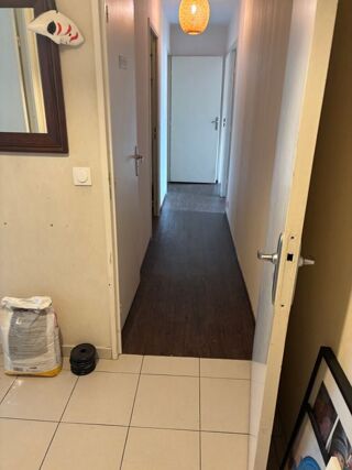  Appartement � louer 4 pi�ces 81 m�
