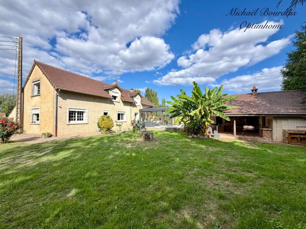 Maison de campagne 250 m2 rénovée avec dépendances et parc arboré de 4 500 m
