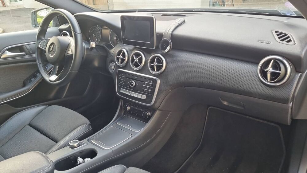 Classe A 200 163 7G-DCT Sensation - Automatique 2018 occasion 45200 Montargis