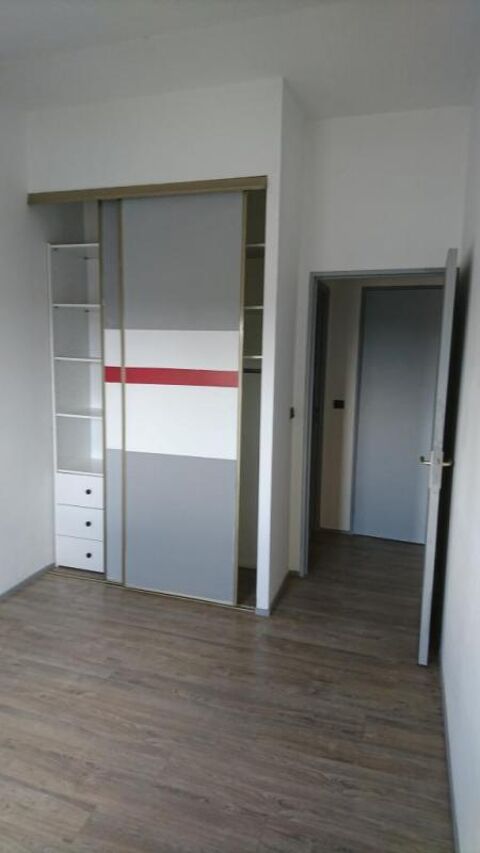  Appartement  louer 3 pices 74 m