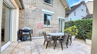  Maison  vendre 9 pices 193 m