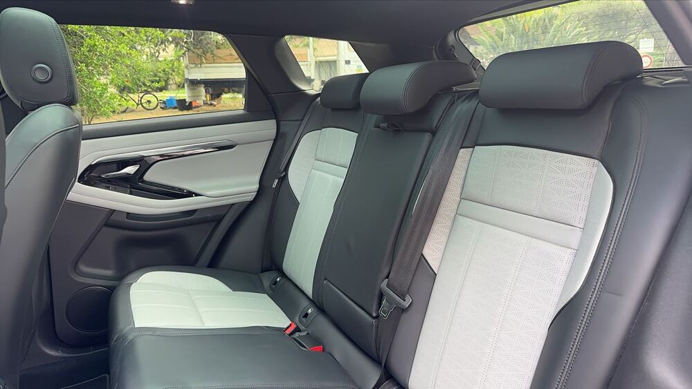 Range Rover Evoque 2.0 P-200 Flexifuel MHEV AWD Dynamic - Automatique 2022 occasion 06300 Nice