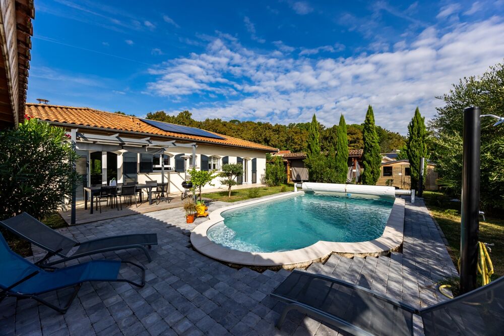 Vente Maison De beaux volumes, un jardin généreux, une vraie maison de famille à Léognan Leognan
