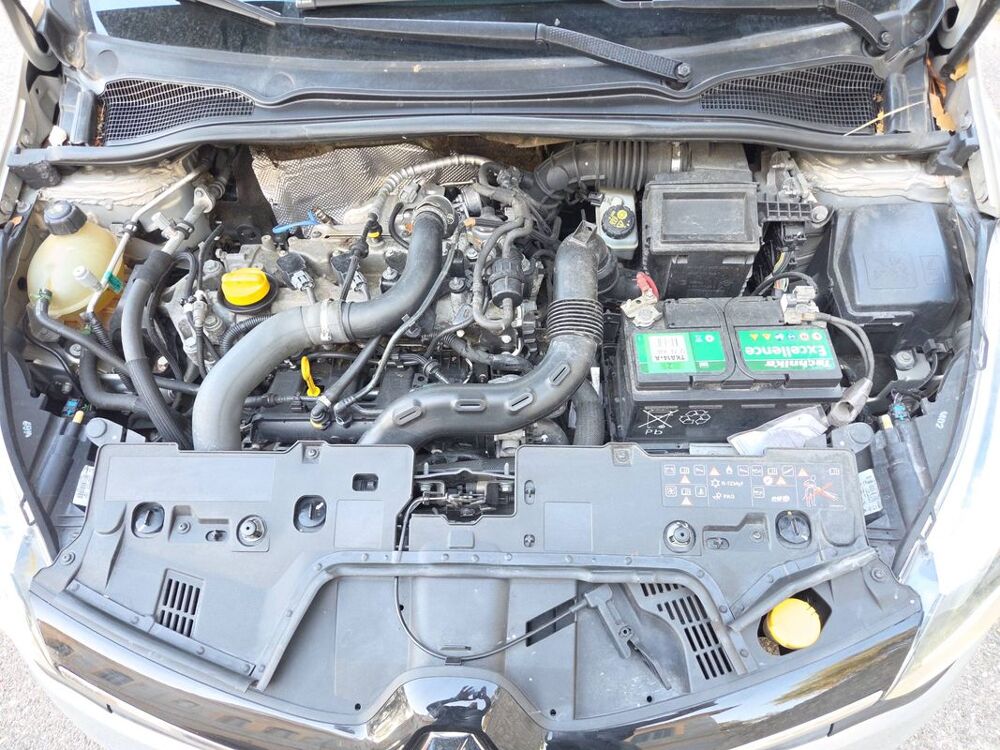 Clio IV 1.2 TCe 120 EDC6 Initiale Paris - Automatique 2018 occasion 06100 Nice