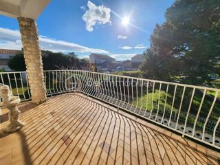  Maison � vendre 8 pi�ces 165 m�