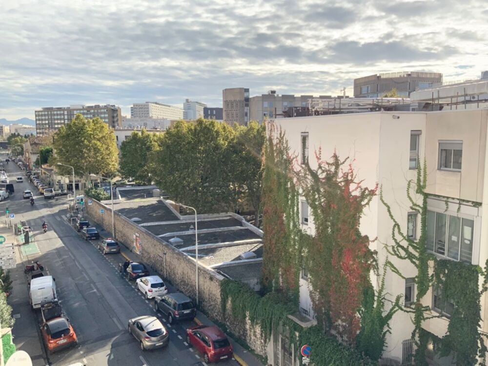 Vente Appartement Dpt Bouches du Rhne (13),  vendre MARSEILLE 5EME ARRONDISSEMENT appartement T3 Marseille 5
