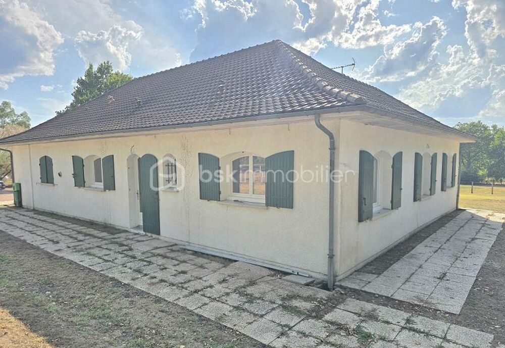 Vente Maison MAISON 3 CHAMBRES (POSSIBILITE 4) DE 138 M2 SUR UN TERRAIN DE PLUS DE 9 000 M2 !!! Coutras