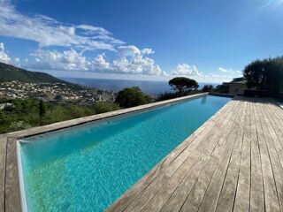  Maison  vendre 6 pices 240 m