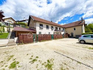  Immeuble à vendre 11 pièces 216 m²