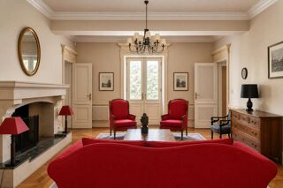  Propriété/château à vendre 12 pièces 820 m²