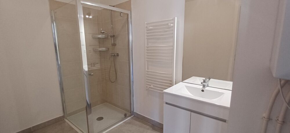 Location Appartement T2 avec terrasse et parking à LA SEYNE SUR MER La seyne sur mer