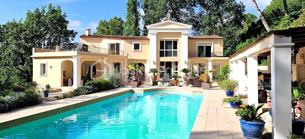 Vente Villa MOUGINS VILLA  AU COEUR D'UNE FORÊT, PROCHE DES COMMODITÉS Mougins