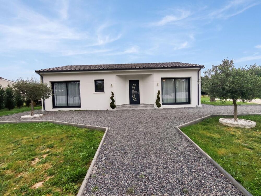 Vente Maison Maison St Pierre Du Palais 4 pièce(s) 90 m2 Saint pierre du palais