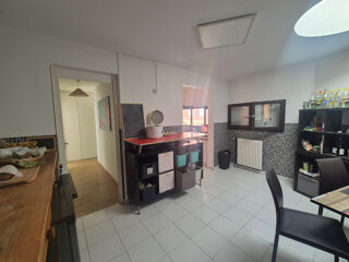  Appartement à vendre 6 pièces 147 m²